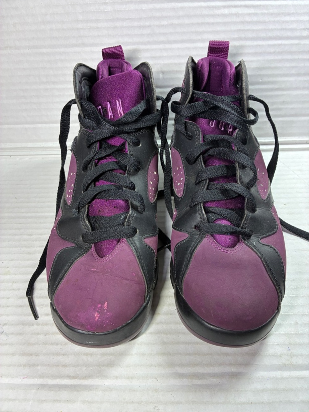 Jordan Purple and Black High-Top Athletic Sneakers USED SKU 442960-009